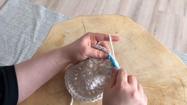 вяжу балаклаву крючком в первый раз смотреть онлайн