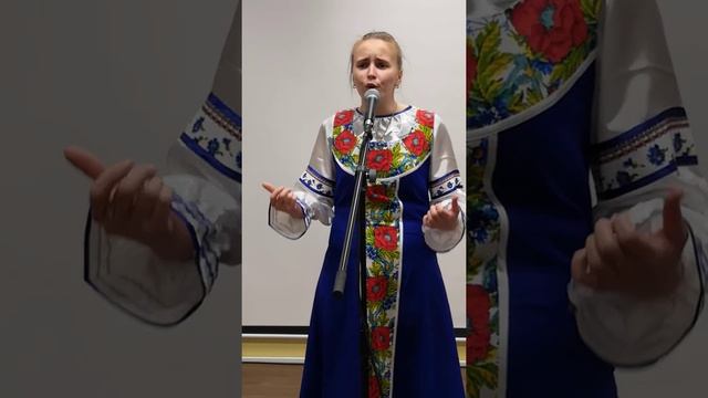 стихотворение,, Две сестры,, читает Самусева Виолетта. смотреть онлайн