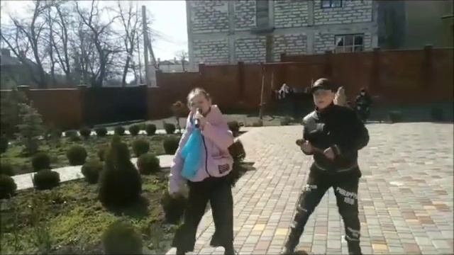 12 апреля День рождения г. Ильичевск, в 2021 году исполнилось 48 лет. Поздравление ВШ Метаморфоза смотреть онлайн
