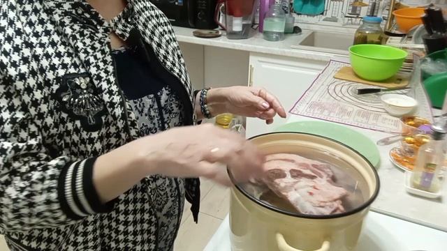 Как Готовлю Бешбармак!! ??Вкусно,,, очень Вкусно!! Угощаю!!! канал, Жизнь прекрасна! смотреть онлайн