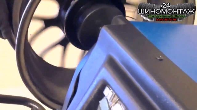 Ремонт литого диска процесс правки диска смотреть онлайн