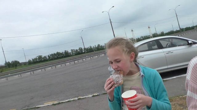 ВЛОГ.наш Путь на Море.Едем в Отпуск в Сочи на машине. смотреть онлайн