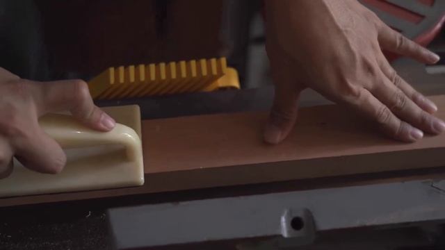 18880 Столяр строительный смотреть онлайн