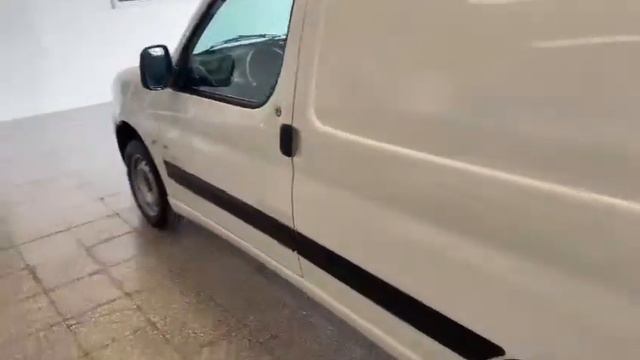 Peugeot Partner Furgón Confort HDi 1.6 año 2015 - Cingolani Automotores