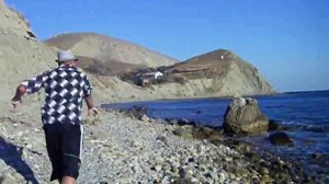 Праща. Метание камней пращёй на берегу моря2.mp4