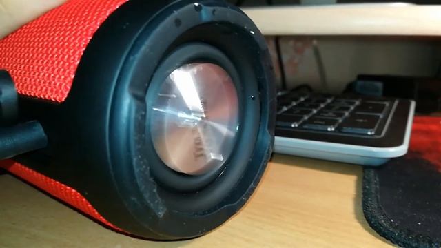 XTREME BASS TEST 2!!!!!! Tronsmart Element T6 смотреть онлайн
