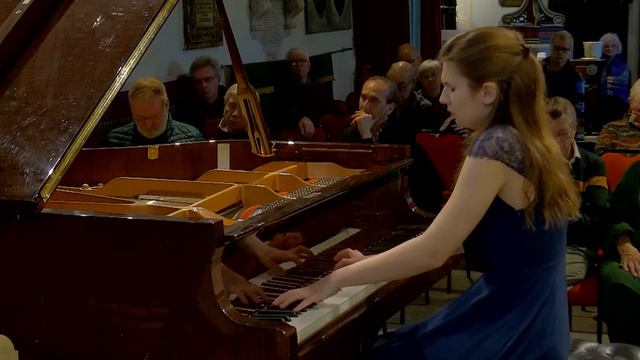 St Mary's Perivale LIVE: Ivelina Krasteva (piano) смотреть онлайн