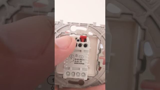 установка выключателя смотреть онлайн