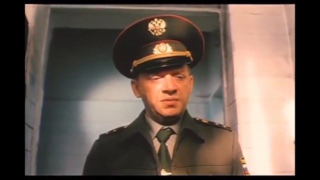 Военный, а нам оружие дадут ДМБ смотреть онлайн