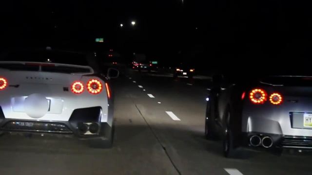 Nissan GT-R Alpha 1000WHP Battle & Evo X vs BMW 135i смотреть онлайн