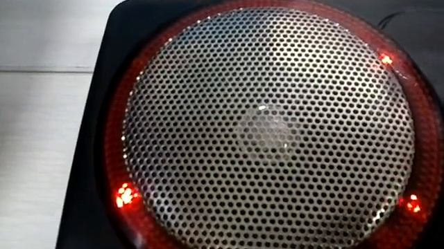 Колонка музыка на синтезаторе! смотреть онлайн