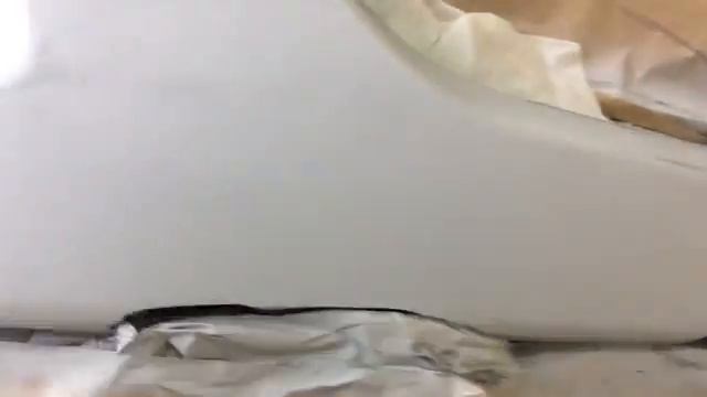 Китайский автомобиль. Чери Вери. Покраска правого борта. Часть-3. смотреть онлайн