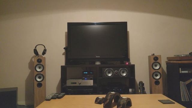 Primare i21 with monitor audio bx5 смотреть онлайн