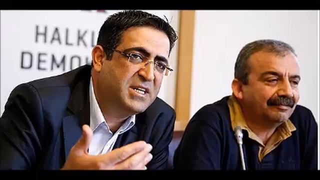 Delegation from pro-Kurdish HDP heads to Kandil Mountains to meet KCK leaders смотреть онлайн