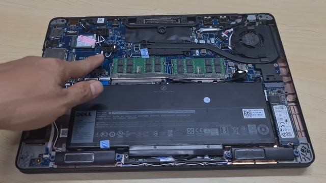 Review Nâng cấp Dell latitude E7470 | RAM 32GB, SSD NVME 512GB, Màn hình 2K ips смотреть онлайн