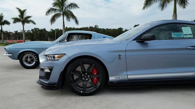 2022 Ford Shelby Mustang GT500 Heritage Edition смотреть онлайн