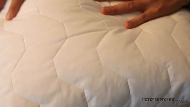 Подушка для гостиниц с наполнителем "Лебяжий пух" смотреть онлайн