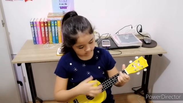 Fly Me to the Moon by Frank Sinatra ( Ukelele Cover by Kaci ) Fingerstyle смотреть онлайн