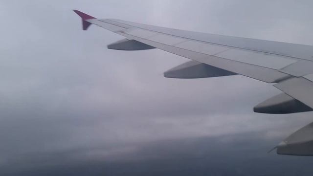 Lot WizzAir przez chmury Katowice Pyrzowice смотреть онлайн