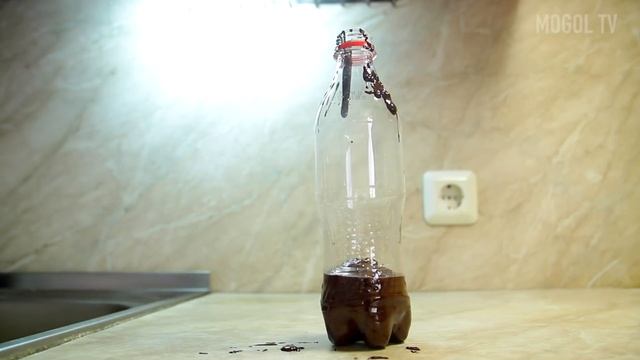 ШОКОЛАДНАЯ КОКА КОЛА с Сюрпризом. МЕГА крутая Coca Cola! смотреть онлайн