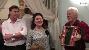 Я когда то была молодая! Прядка седая! Сводный хор на улице Болотова! Золотой фонд России!