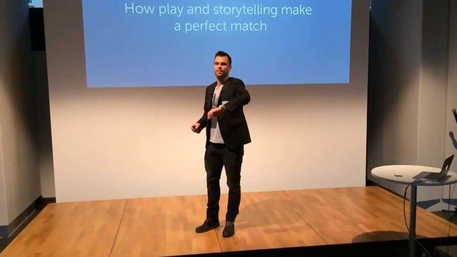 Ole Tillman throws an icebreaker ball смотреть онлайн