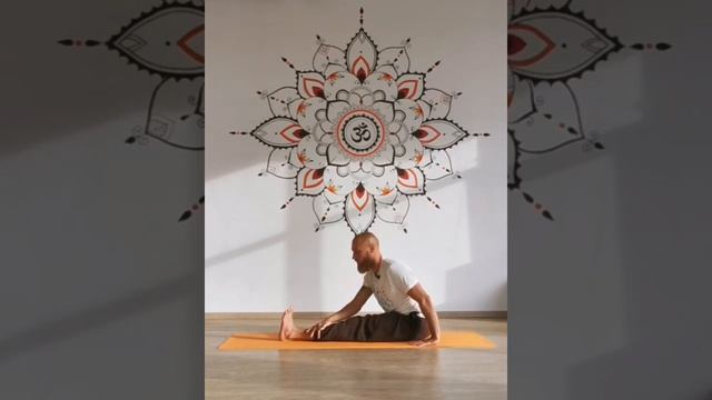 ?️ Видеоурок, практика йоги для начинающих и продолжающих смотреть онлайн