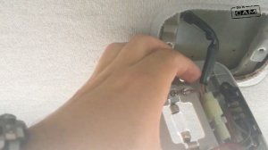 Как снять плафон салона в ланосе , сенсе.