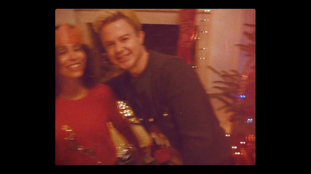 Kylie Minogue - Every Day's Like Christmas (Official Video) 2015/2016 смотреть онлайн