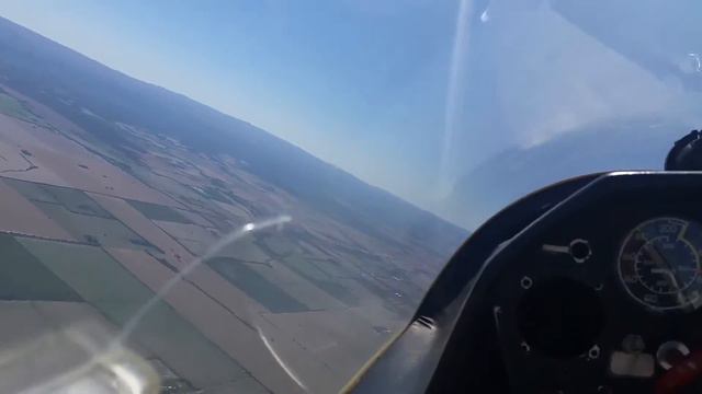 Volando sobre el club de planeadores Cordoba смотреть онлайн