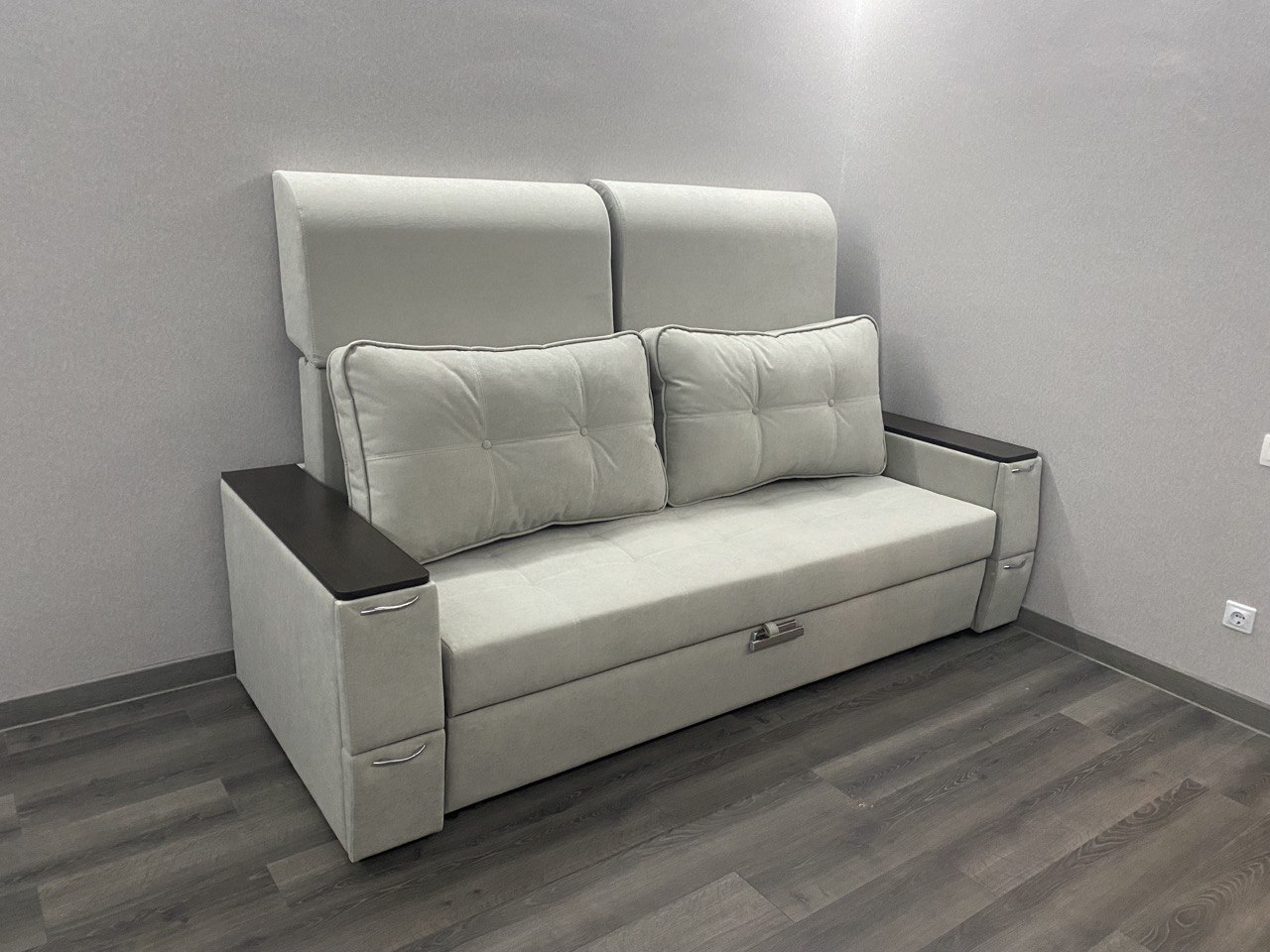 Диван смотреть онлайн