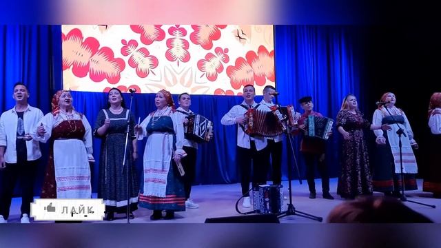 "Зимняя песня" (В этой деревне огни не погашены...). Песня под гармонь. Beliebtes russisches Lied. смотреть онлайн
