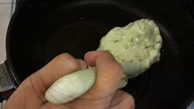 Кабачкові млинці на кефірі! смотреть онлайн