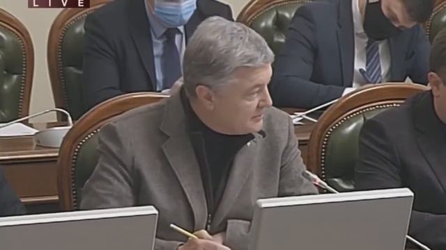 «Бо гівно привезли», - Порошенко о вакцине CoviShield, которой прививают сейчас в Украине. смотреть онлайн