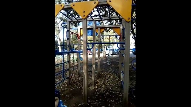 Отсчёт о осени||Арсланчик гуляет||На детской площадке|| смотреть онлайн