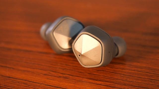 Second Time's a Charm | Astell & Kern AK UW100MKII Review смотреть онлайн