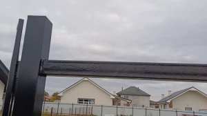 Покраска столбов краской. Забор своими руками.