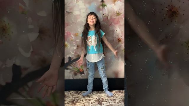 Плакала.Песня для мамы. смотреть онлайн