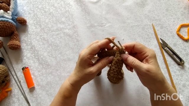 МК на мишку в капюшоне крючком из плюшевой пряжи! смотреть онлайн