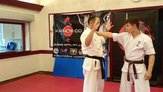 Самооборона против захвата за горло. смотреть онлайн