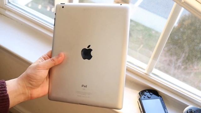 iPad 3 Performance In 2021! смотреть онлайн
