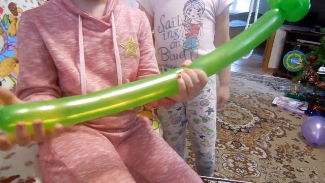 Делаем фигуры из воздушных шариков! смотреть онлайн