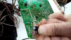 Телевизор AKAI 21CTU93BC с помойки ремонт