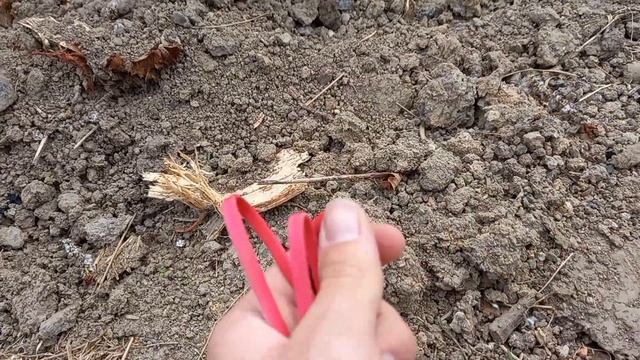 НАШЁЛ МНОГО МЕДИ! ПОИСК МЕТАЛЛОЛОМА БЕЗ МЕТАЛЛОИСКАТЕЛЯ НА СЕЛЬСКОЙ СВАЛКЕ! ПОИСК В ЧАСТНОМ СЕКТОРЕ смотреть онлайн