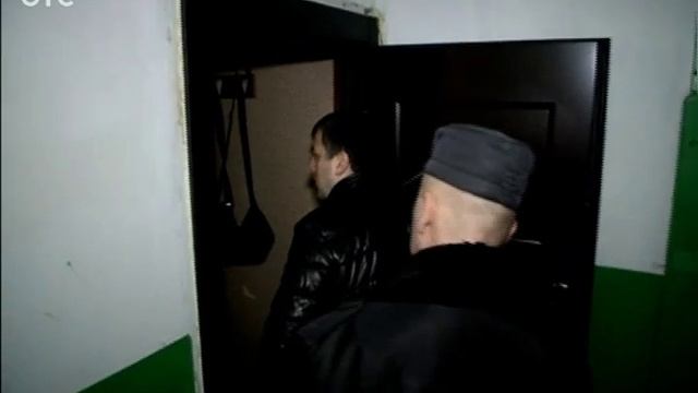 Судебные приставы Новосибирска выселили из квартиры мать с десятилетним ребёнком смотреть онлайн