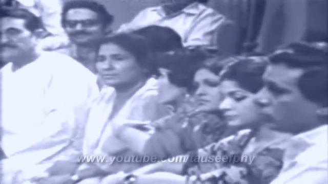 Ustad Salamat Ali Khan sings Multani Kafi ( Nikhar PTV Live) - sanwal moR muharan смотреть онлайн