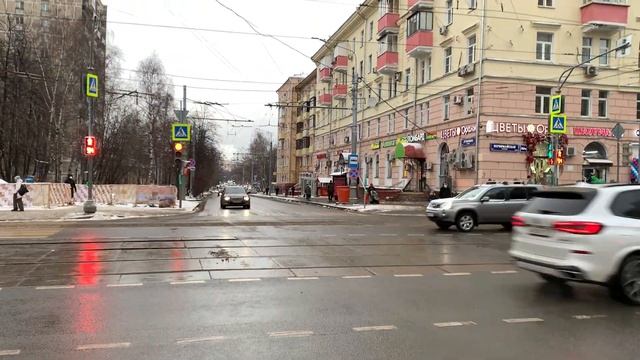 Стрит-ритейл: ул.Первомайская, 35/18 // www.placecase.ru смотреть онлайн