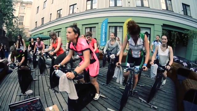Open Air Disco Bike! Bike Point На открытом воздухе смотреть онлайн