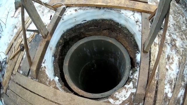 ХОЧУ КОЛОДЕЦ. все тает а мы копаем .