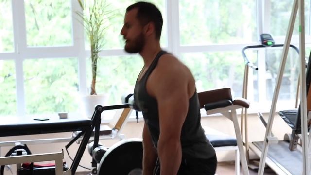10 ШАВЕРМ ЗА ДЕНЬ и похудел ! МСМК в подъеме на Бицепс ! смотреть онлайн